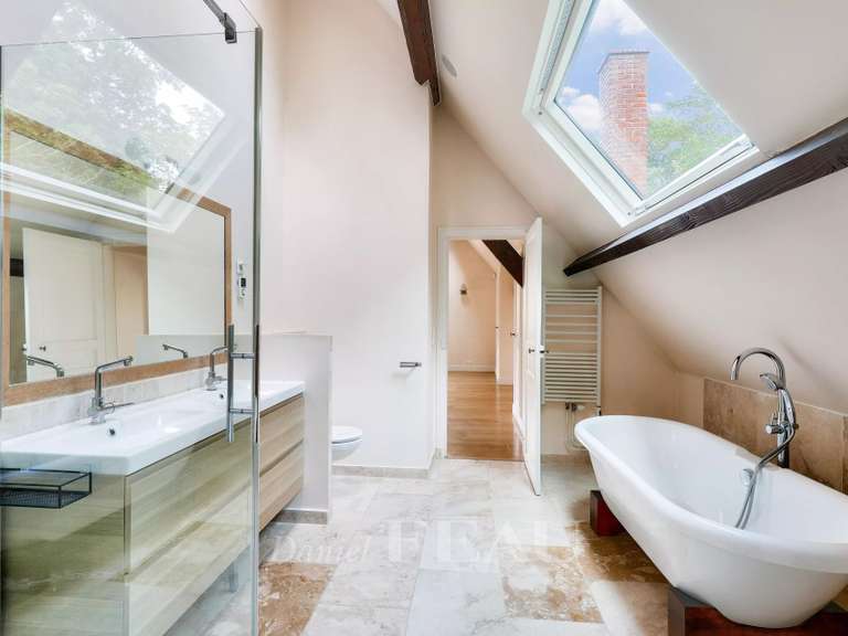 Maison Marnes-la-Coquette - 4 chambres - 250m²