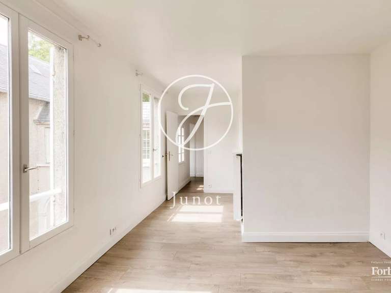 Maison Marnes-la-Coquette - 3 chambres - 140m²