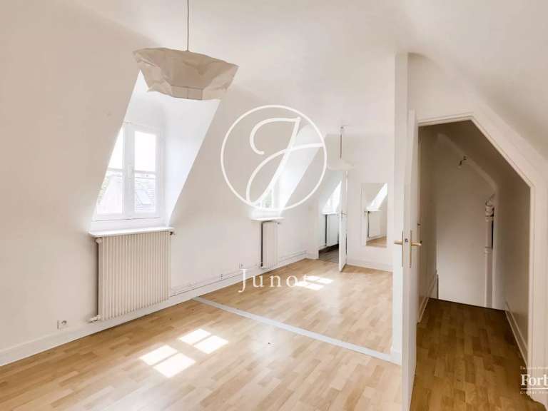 Maison Marnes-la-Coquette - 3 chambres - 140m²