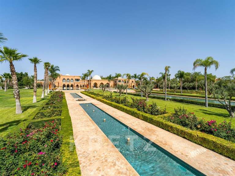 Propriété Marrakech - 18 chambres - 6300m²