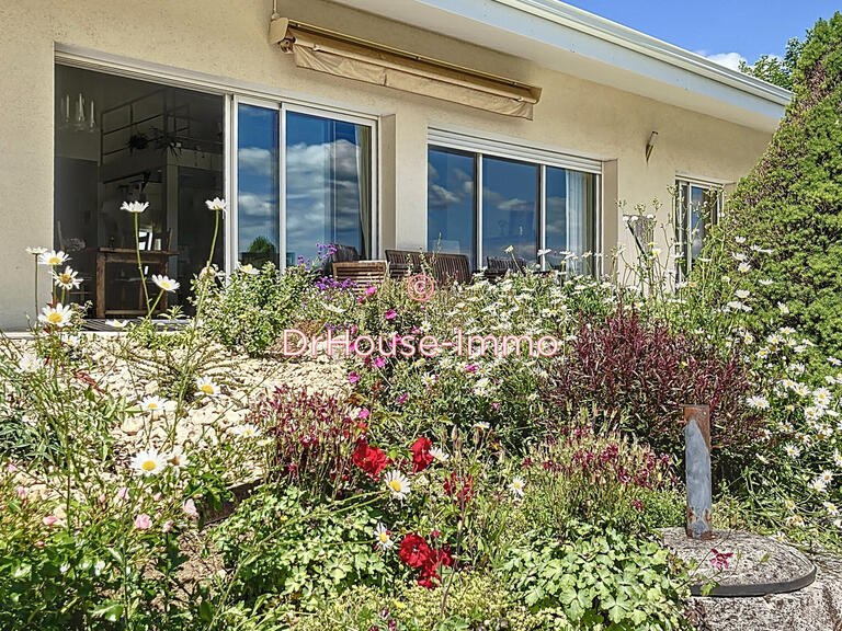 Villa Marsac-sur-l'Isle - 3 bedrooms - 193m²