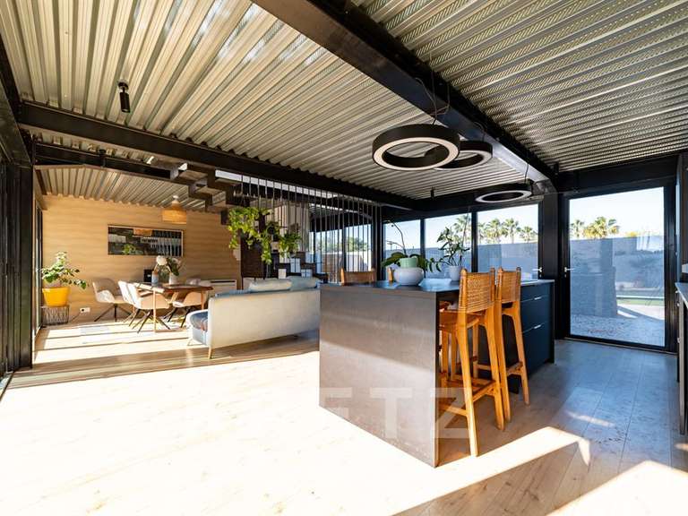 Maison Marseillan - 5 chambres - 160m²