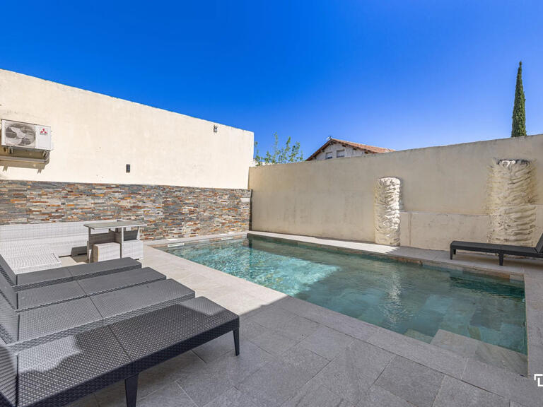 Maison Marseille 10e - 6 chambres - 354m²