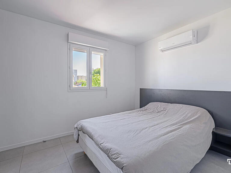 Maison Marseille 10e - 6 chambres - 354m²