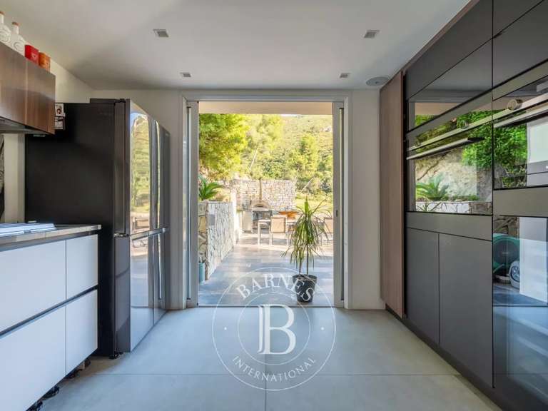 Maison Marseille 10e - 6 chambres - 260m²