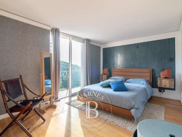 Maison Marseille 10e - 6 chambres - 260m²