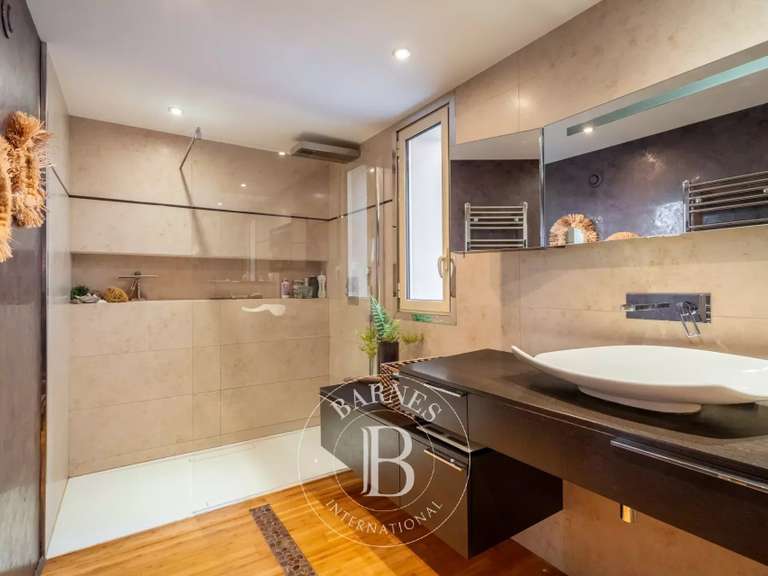 Maison Marseille 10e - 6 chambres - 260m²