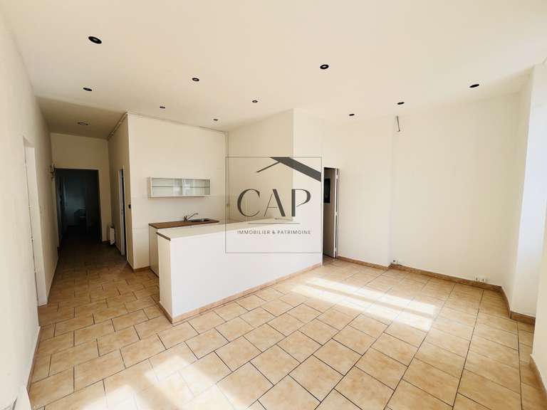 Maison Marseille 10e - 6 chambres - 280m²