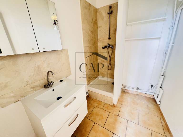 Maison Marseille 10e - 6 chambres - 280m²