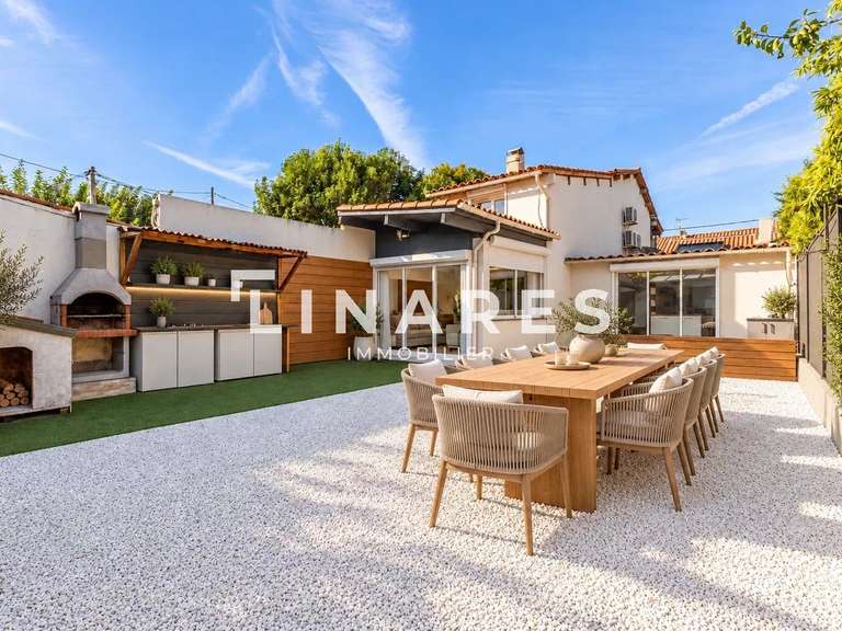 Villa Marseille 10e - 3 chambres - 117m²