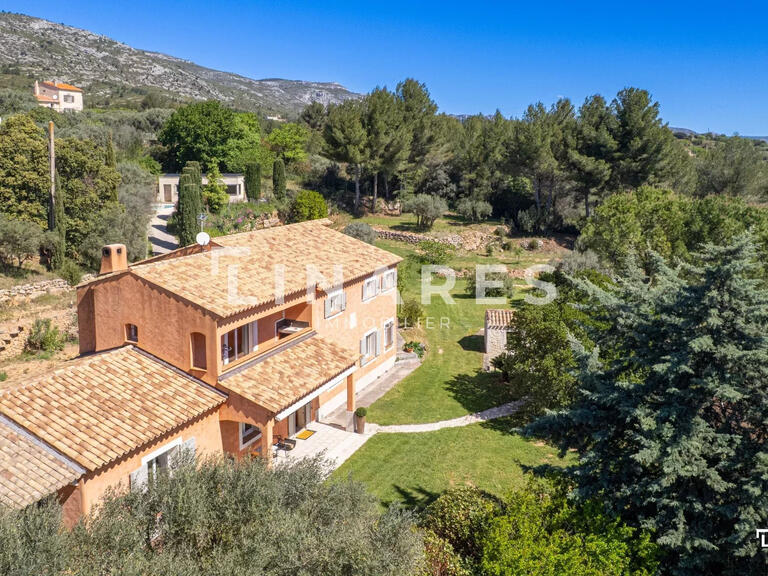 Maison Marseille 11e - 7 chambres - 437m²