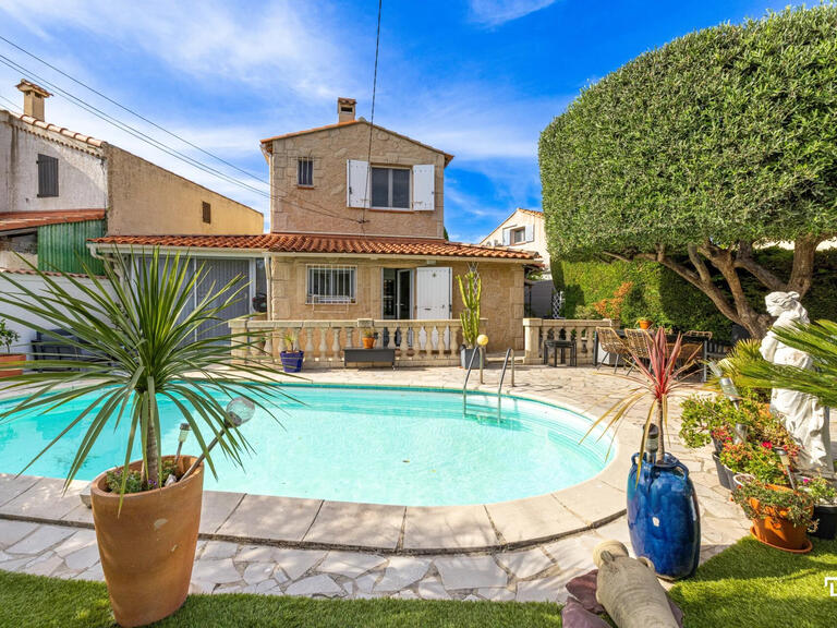 House Marseille 11e - 3 bedrooms - 109m²