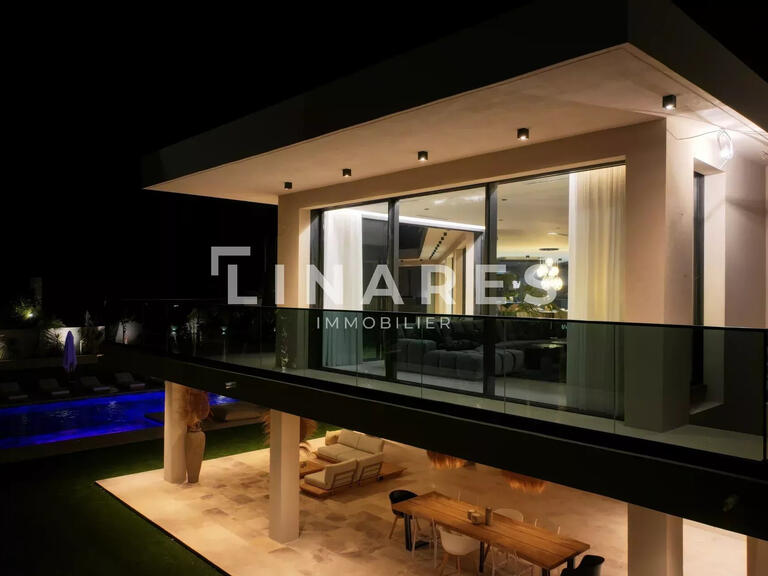 House Marseille 11e - 500m²