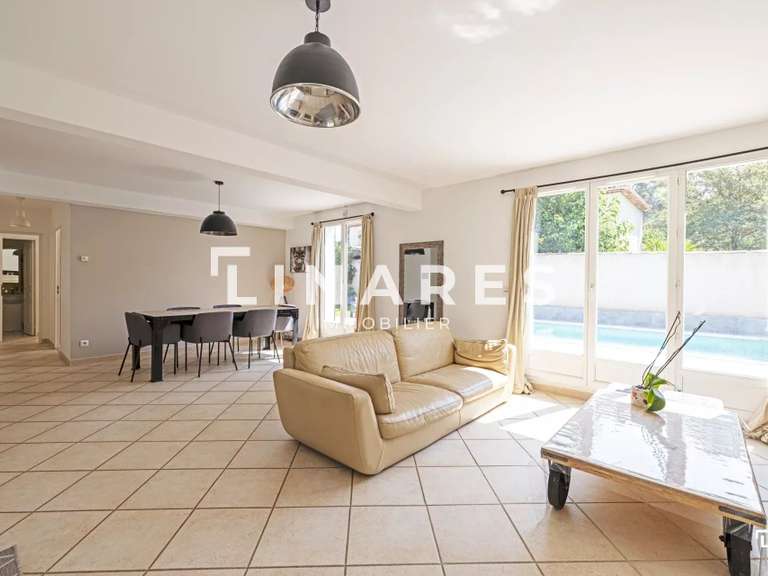 House Marseille 11e - 4 bedrooms - 125m²