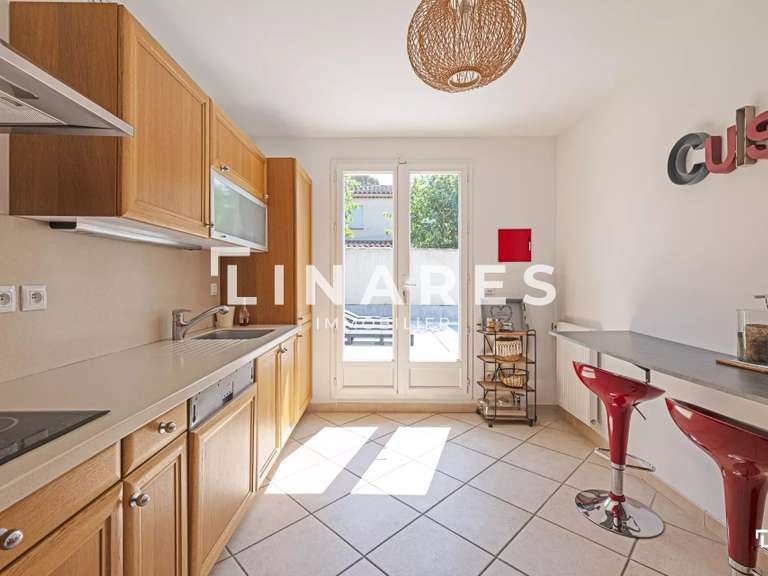 House Marseille 11e - 4 bedrooms - 125m²