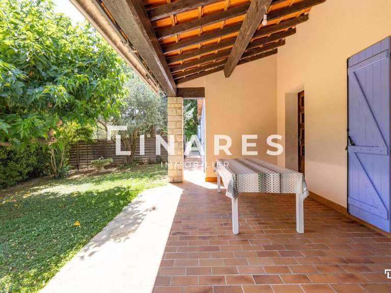House Marseille 11e - 6 bedrooms - 230m²