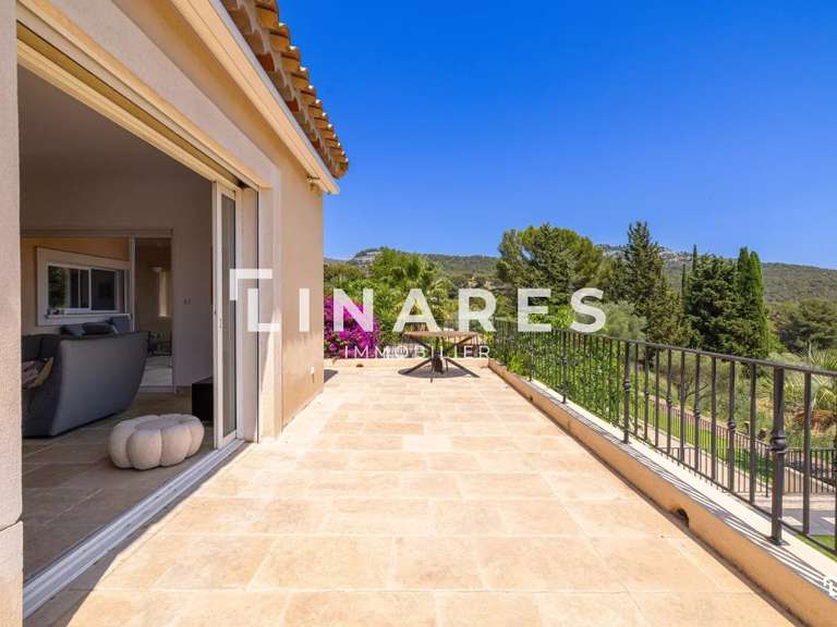 Maison Marseille 11e - 4 chambres - 282m²