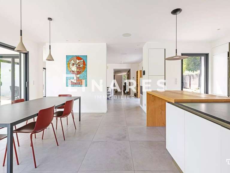 Maison Marseille 11e - 5 chambres - 222m²