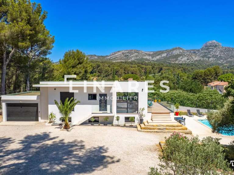 Maison Marseille 11e - 4 chambres - 215m²