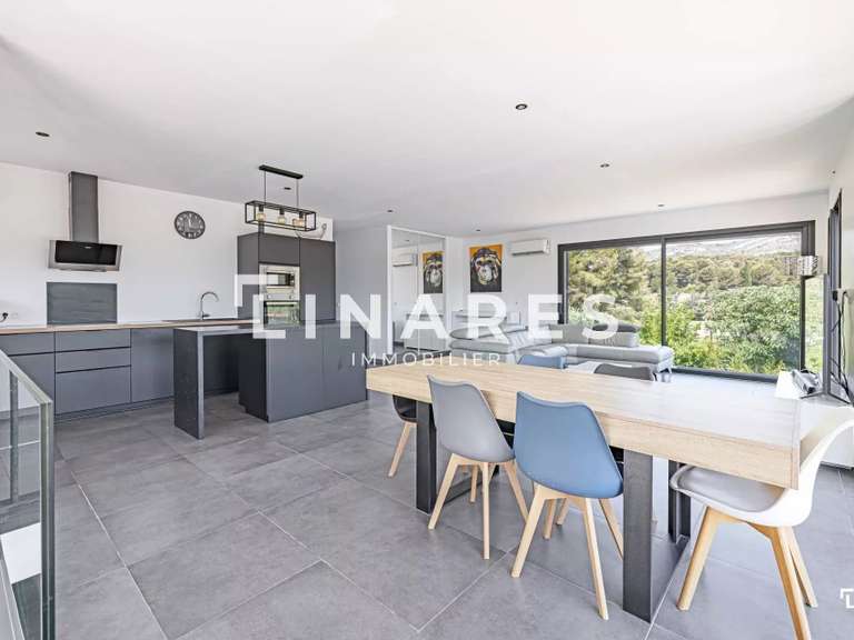 Maison Marseille 11e - 4 chambres - 215m²