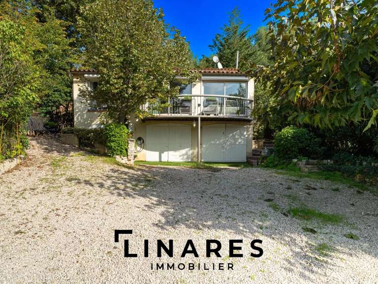 House Marseille 11e - 3 bedrooms - 130m²