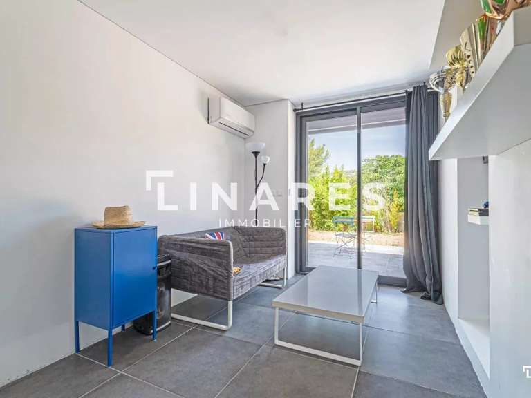 House Marseille 11e - 4 bedrooms - 215m²