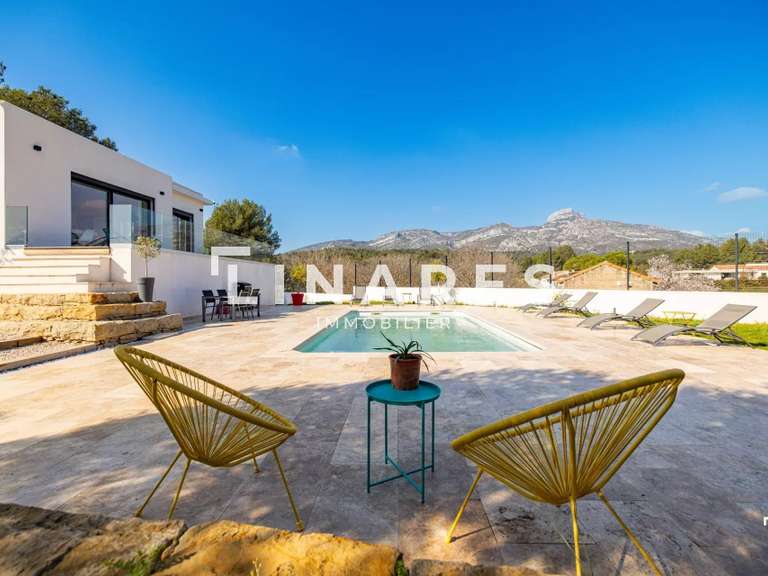 House Marseille 11e - 4 bedrooms - 180m²