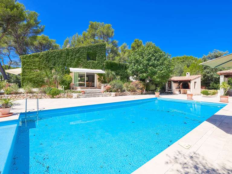Maison Marseille 11e - 6 chambres - 340m²