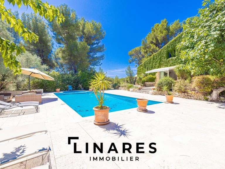 Maison Marseille 11e - 6 chambres - 340m²