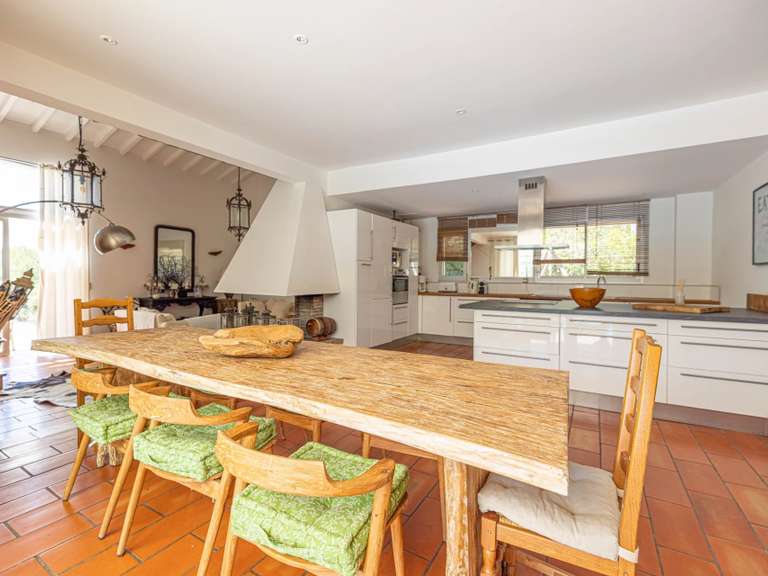 Maison Marseille 11e - 6 chambres - 340m²