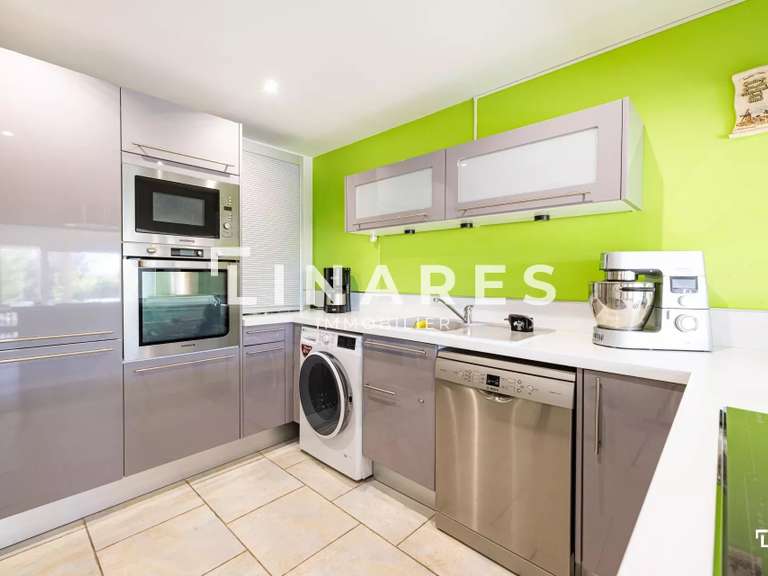 House Marseille 11e - 4 bedrooms - 174m²