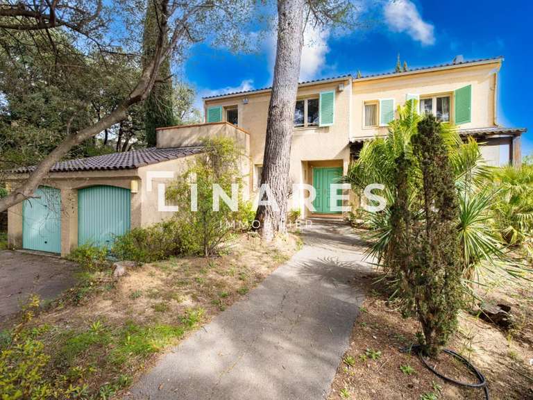 Maison Marseille 11e - 3 chambres - 134m²