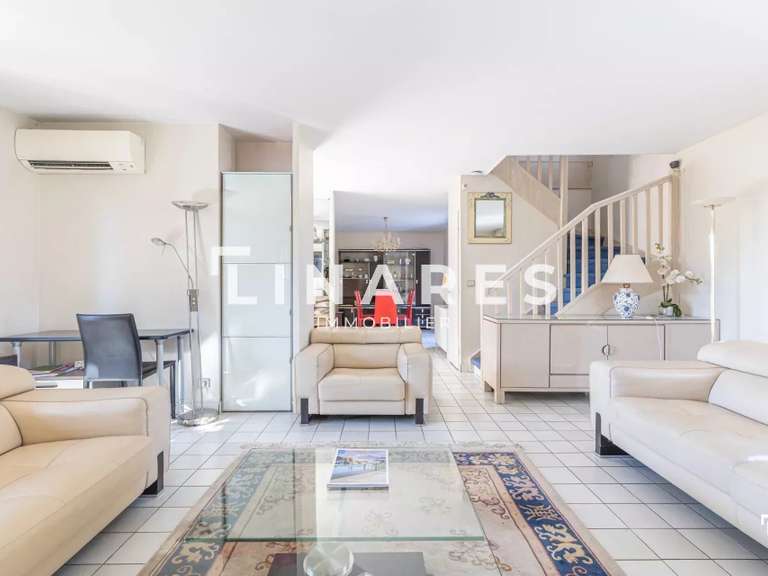 House Marseille 11e - 3 bedrooms - 134m²