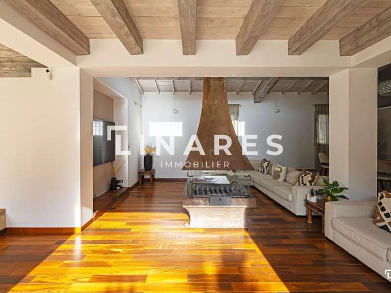 Maison Marseille 11e - 360m²