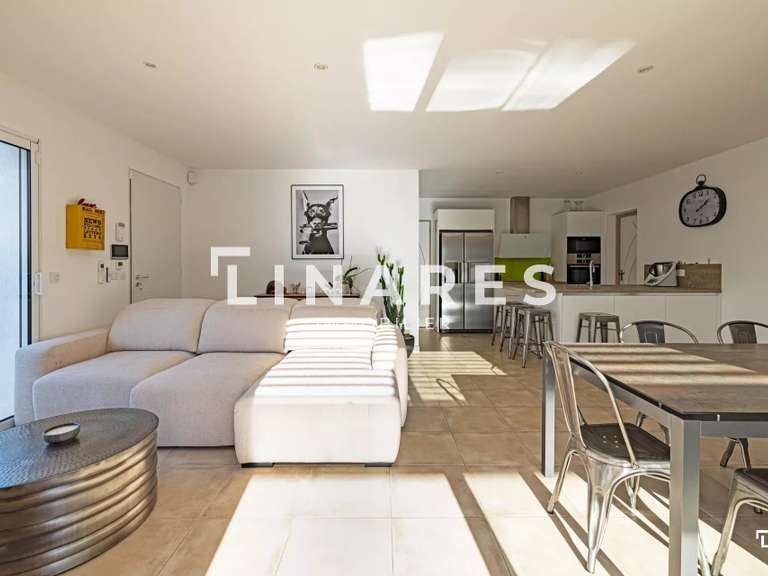 Maison Marseille 11e - 4 chambres - 112m²