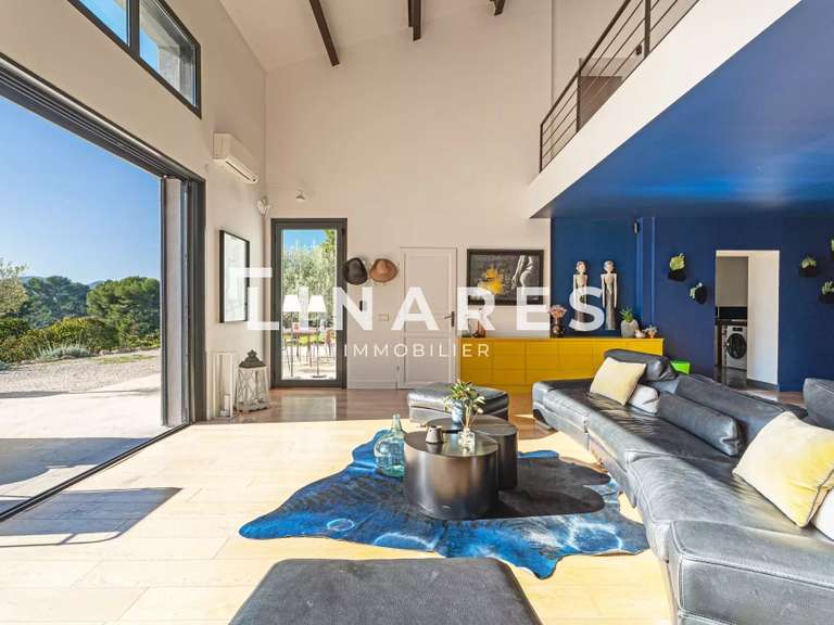 Maison Marseille 11e - 7 chambres - 305m²