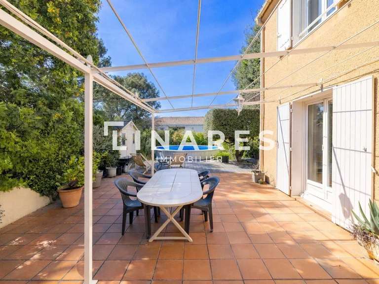 Maison Marseille 11e - 4 chambres - 115m²