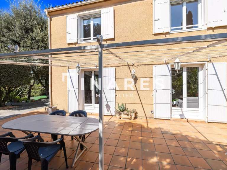 Maison Marseille 11e - 4 chambres - 115m²