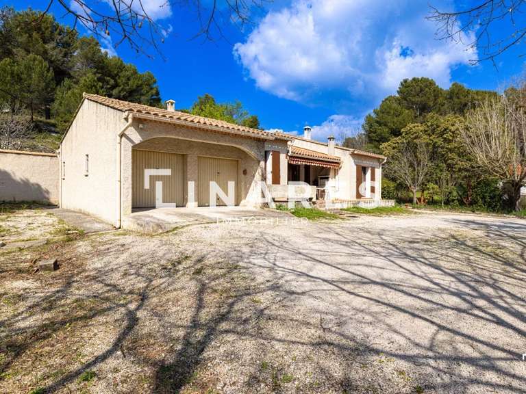 Maison Marseille 11e - 2 chambres - 94m²