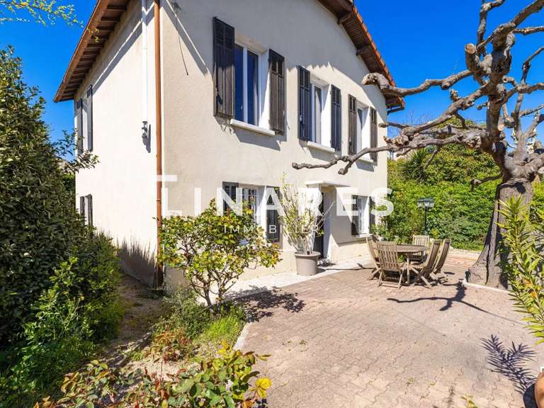 Maison Marseille 11e - 3 chambres - 113m²