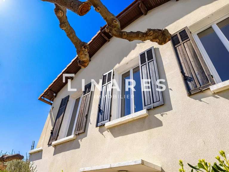 Maison Marseille 11e - 3 chambres - 113m²