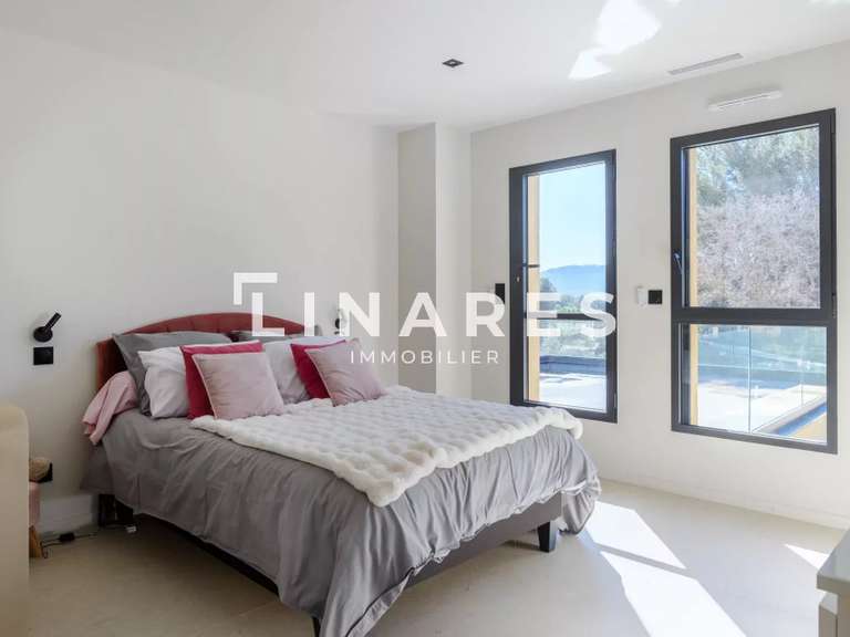 Maison Marseille 11e - 3 chambres - 240m²