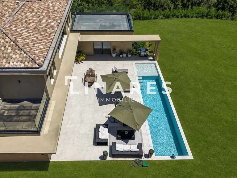 House Marseille 11e - 3 bedrooms - 240m²