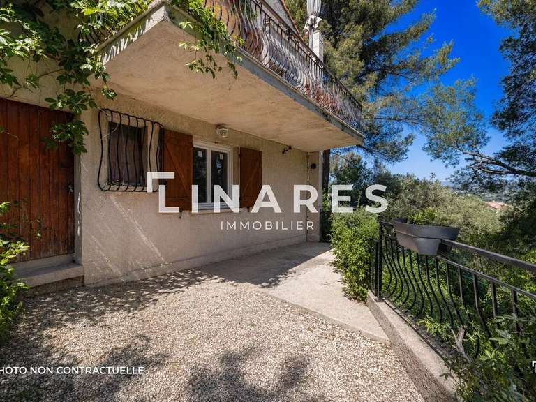 Maison Marseille 11e - 4 chambres - 165m²