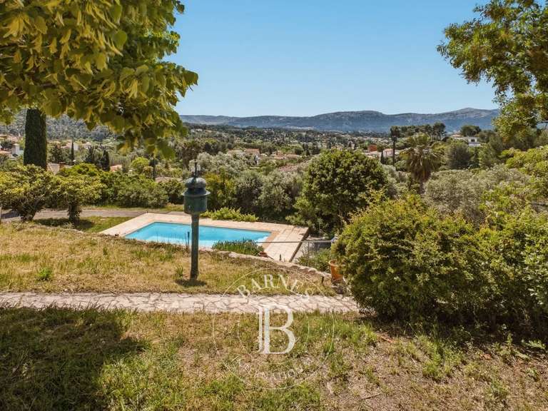 Maison Marseille 11e - 1 chambre - 160m²