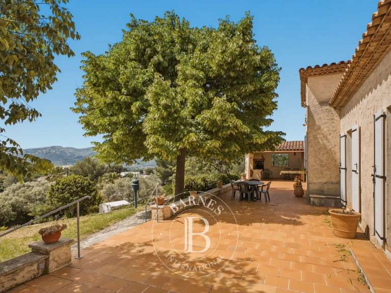 Maison Marseille 11e - 1 chambre - 160m²