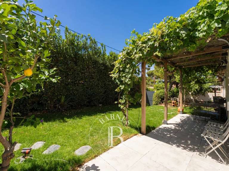 Maison Marseille 11e - 3 chambres - 114m²
