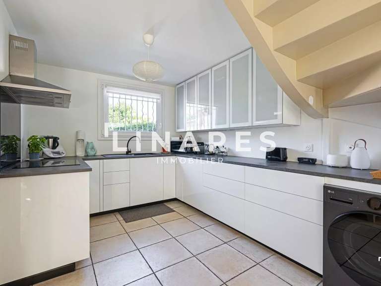 Maison Marseille 11e - 3 chambres - 121m²