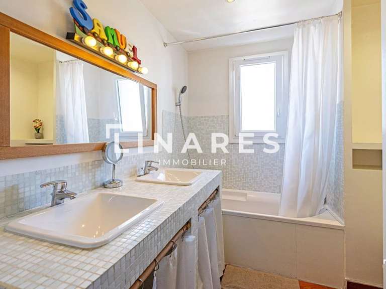 Maison Marseille 11e - 3 chambres - 121m²