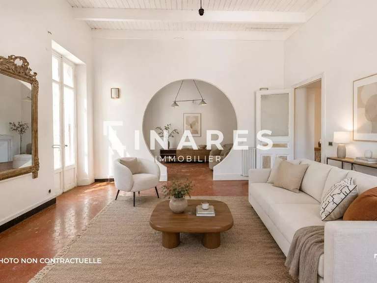 Maison Marseille 11e - 6 chambres - 291m²